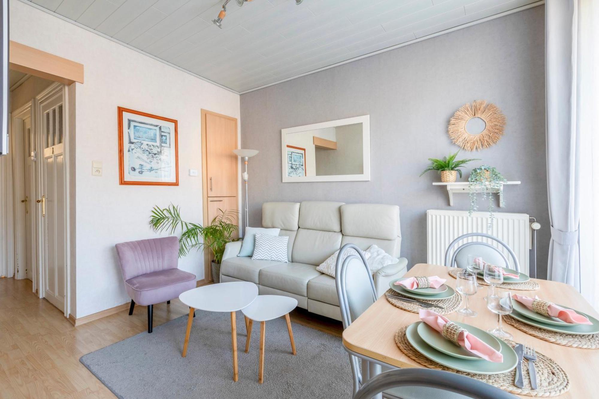 Cosy Apartment 150M From The Beach Blankenberge Luaran gambar